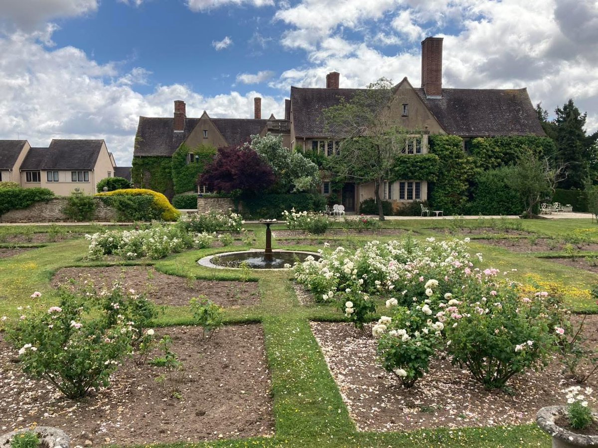 Pentlands Tax (@pentlandstax) on Twitter photo Today’s the day 😃
We will be holding a garden party later at <a href="/MalloryCourt/">Mallory Court</a> in #celebration of Elinor’s 20 year #anniversary at the helm of Pentlands & also her Lifetime Achievement Award 🏆 from Ladiesfirst.
Fingers crossed for a glorious sunny afternoon ☀️ 🤩 🍹 🎂 Today’s the day 😃
We will be holding a garden party later at <a href="/MalloryCourt/">Mallory Court</a> in #celebration of Elinor’s 20 year #anniversary at the helm of Pentlands & also her Lifetime Achievement Award 🏆 from Ladiesfirst.
Fingers crossed for a glorious sunny afternoon ☀️ 🤩 🍹 🎂