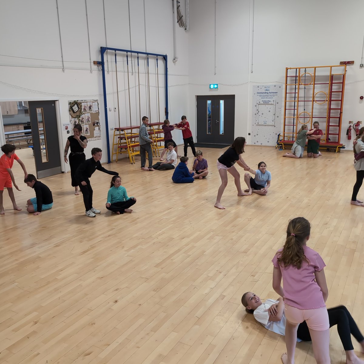 DeePointTriton (@deepointtriton) on Twitter photo Loving this dance workshop with <a href="/cheshiredance/">Cheshire Dance</a> exploring the Black Death through dance. Thank you! <a href="/DeePointPrimary/">Dee Point Primary</a> Loving this dance workshop with <a href="/cheshiredance/">Cheshire Dance</a> exploring the Black Death through dance. Thank you! <a href="/DeePointPrimary/">Dee Point Primary</a>