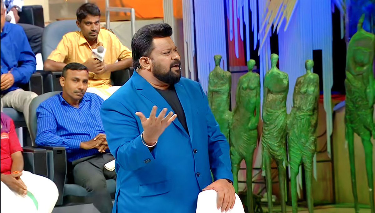 kadaisisoprano's tweet image. கடம பும்ந்தைக்கு படம் எடுக்கும் காலத்தில், thesis வச்சு character எழுதி, emotions எழுதி, மனிதர்கள understand பண்ணிக்க படம் எடுக்கும், &quot;ராம் ஒரு காவியம்&quot;