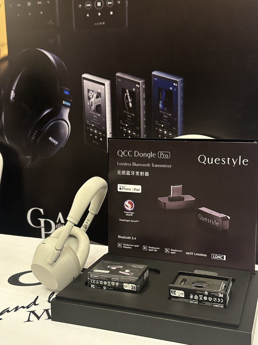 questyle_ official tweet media