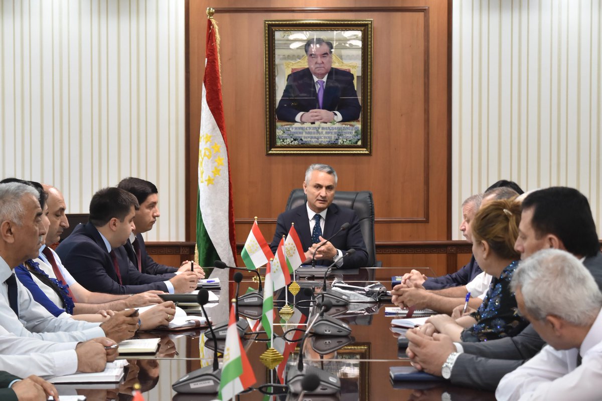tajnature's tweet image. 🇹🇯✨ The Committee for Environmental Protection held a ceremonial gathering on June 24 to mark the 28th Anniversary of National Unity.
Speakers honored the legacy of peace, stability, and progress achieved under the leadership of H.E. Emomali Rahmon.
#NationalUnityDay #Tajikistan