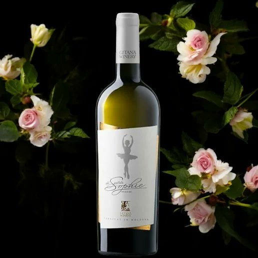 Clear crystalline and pale golden yellow, with green reflections. Intense bouquet with aromas of rose, acacia and saffron flowers, complemented with fine hints of vanilla and citrus.

Grapes: Chardonnay, Fetească Regală, Riesling

ABV 13.5%

Product of Moldova