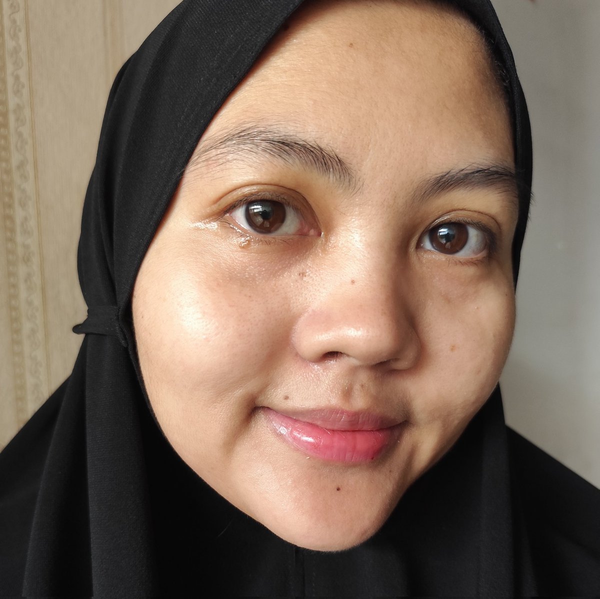 yg punya permasalahan kulit kusam, garis halus, dan bekas jerawat harus tau ini!!

combo skincare pagi &amp; malam yg bikin makin pede bare face lagi ✨