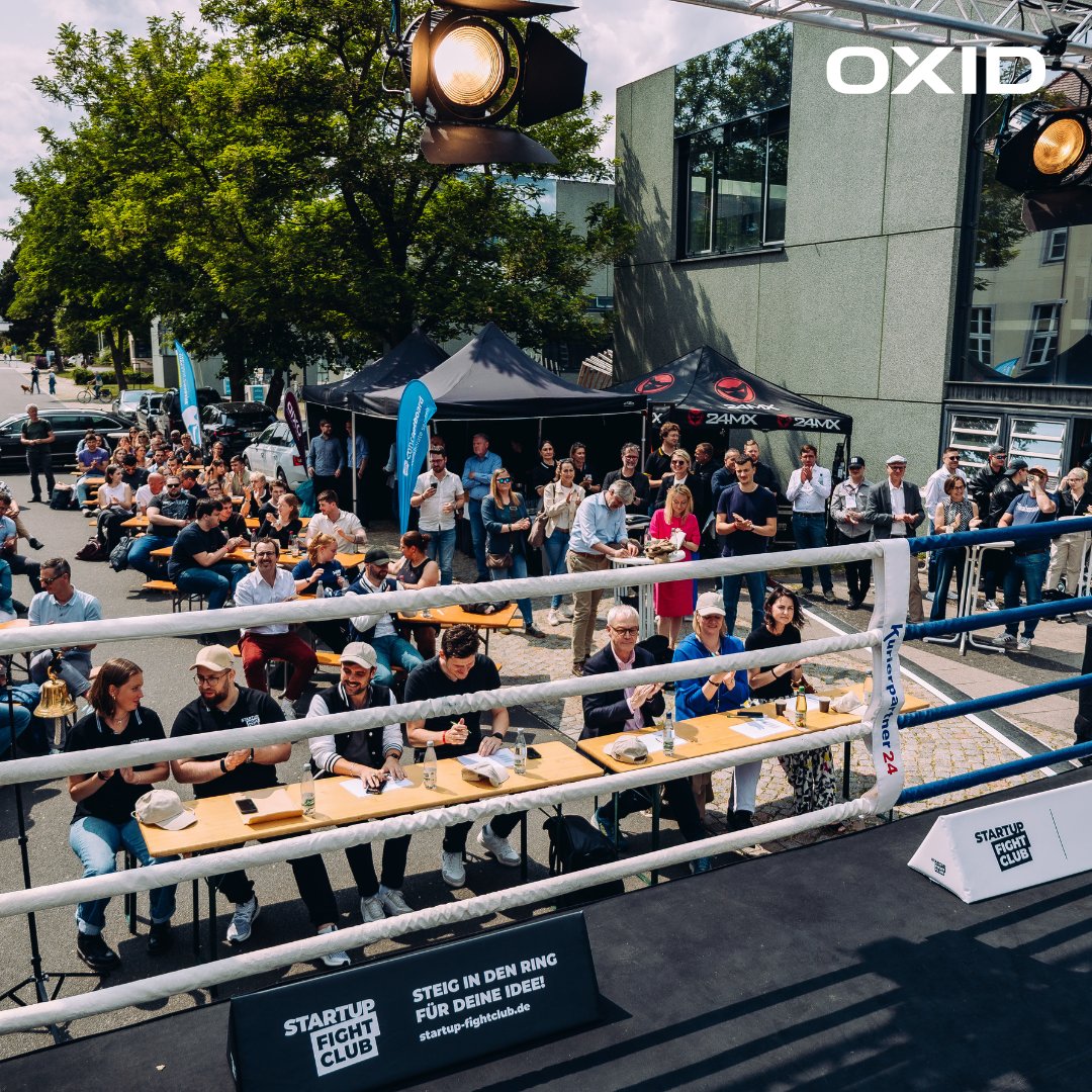 Der Startup Fight Club hat wieder gezeigt: Gründen ist kein Zuckerschlecken – sondern eher ein Pitch-Duell mit ordentlich Schlagkraft. 🥊 
Wir von OXID waren zwar nicht im Ring, aber stolz, dieses energiegeladene Format als Sponsor zu unterstützen. 
#StartupFightClub