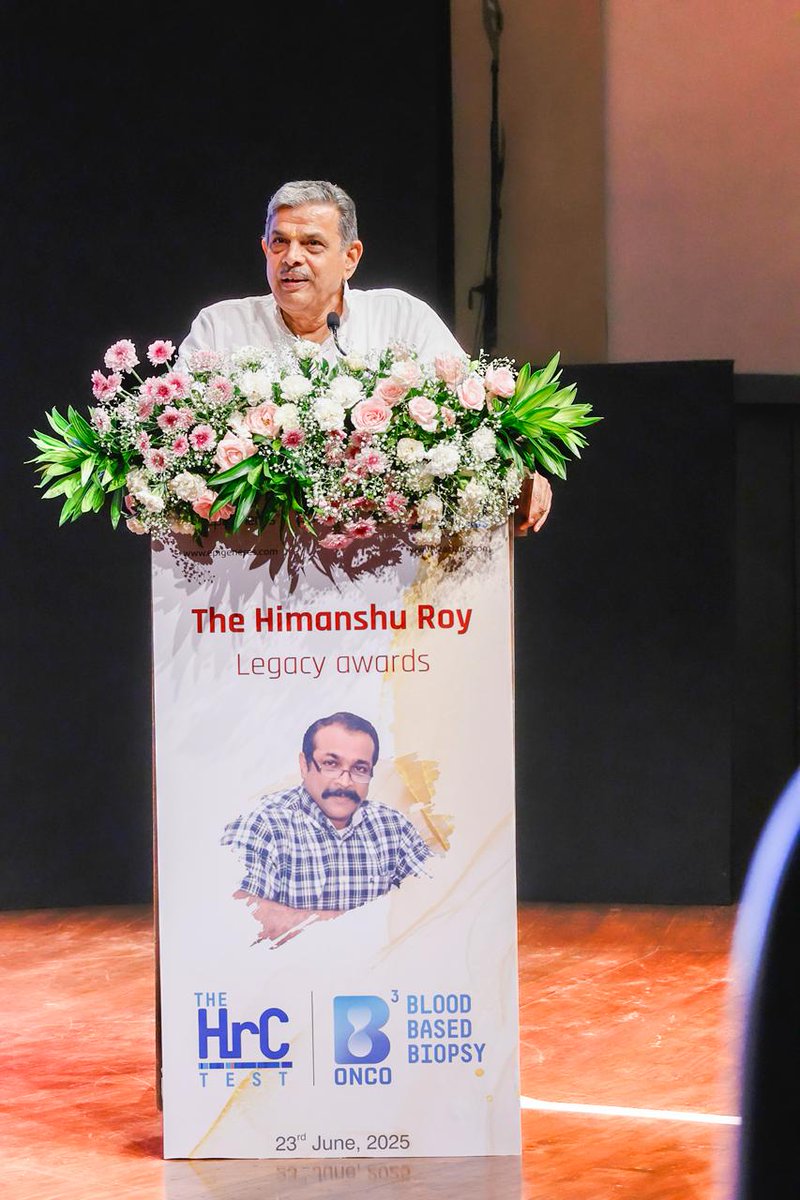 The Himanshu Roy Foundation (founded by my sister <a href="/bhavnahroy/">bhavnahroy</a>, the wife of late Himanshu Roy, and my brothers <a href="/anishtrip/">Anish Tripathi</a>, <a href="/tripathi_ash18/">Ashish Tripathi</a> &amp; I) organised an event on 23rd June to institute awards in Himanshu ji's name. Shri <a href="/DattaHosabale/">Dattatreya Hosabale</a> ji. Gen Secy, <a href="/RSSorg/">RSS</a> was the Chief Guest