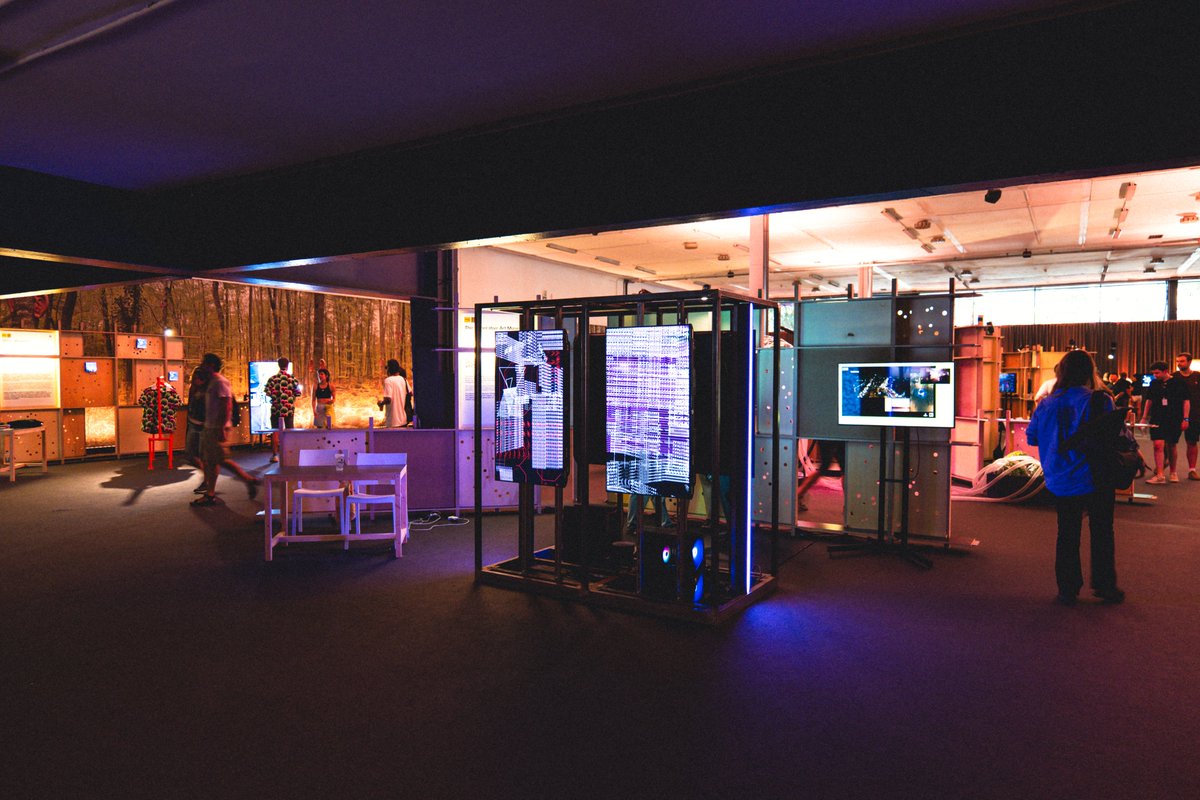 tgamxyz's tweet image. We can't get enough of @andreasgysin recent projects showcase in TGAM's booth at @SonarFestival 🤩