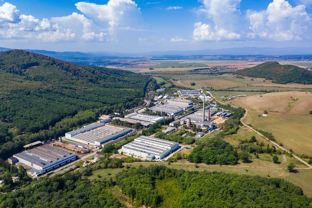 RegioneVeneto's tweet image. La Regione del Veneto ha approvato l’avviso pubblico, e la relativa modulistica, per la concessione di contributi forfettari a soggetti giuridici rappresentanti i Distretti industriali.
Presentazione domande dal 7 luglio al 30 settembre 2025.
Info: url.regve.it/r/DDR_ 25-2025
