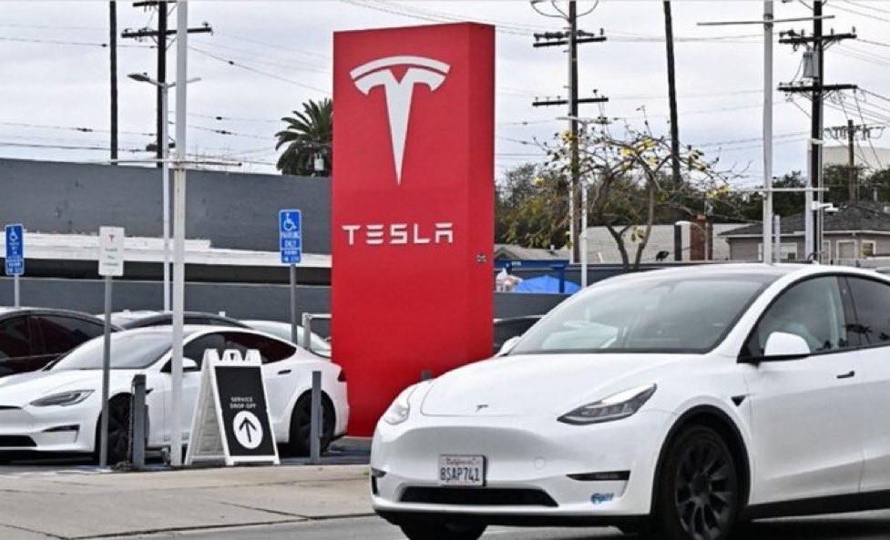 katie Miller ✪ (@elonmusk_team2y) on Twitter photo 
