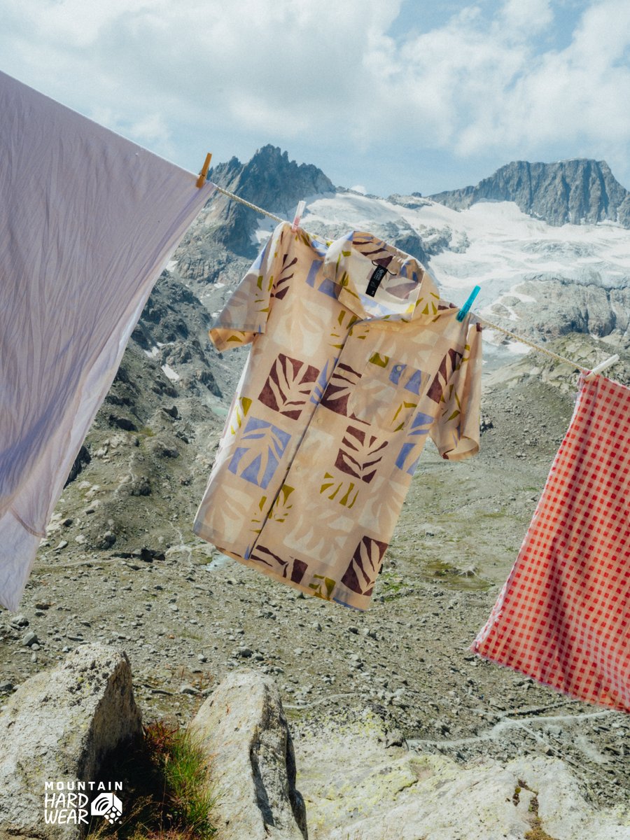 90’ların ikonik Hawai gömleğini günümüze taşıyan Trail Sender™ Camp Gömlek ile nerede olursan ol, gün boyu koruma ve rahatlıkla maceranın tadını çıkar!

#TheMooseBay #DoğayaÇıkışYolu #MountainHardwear