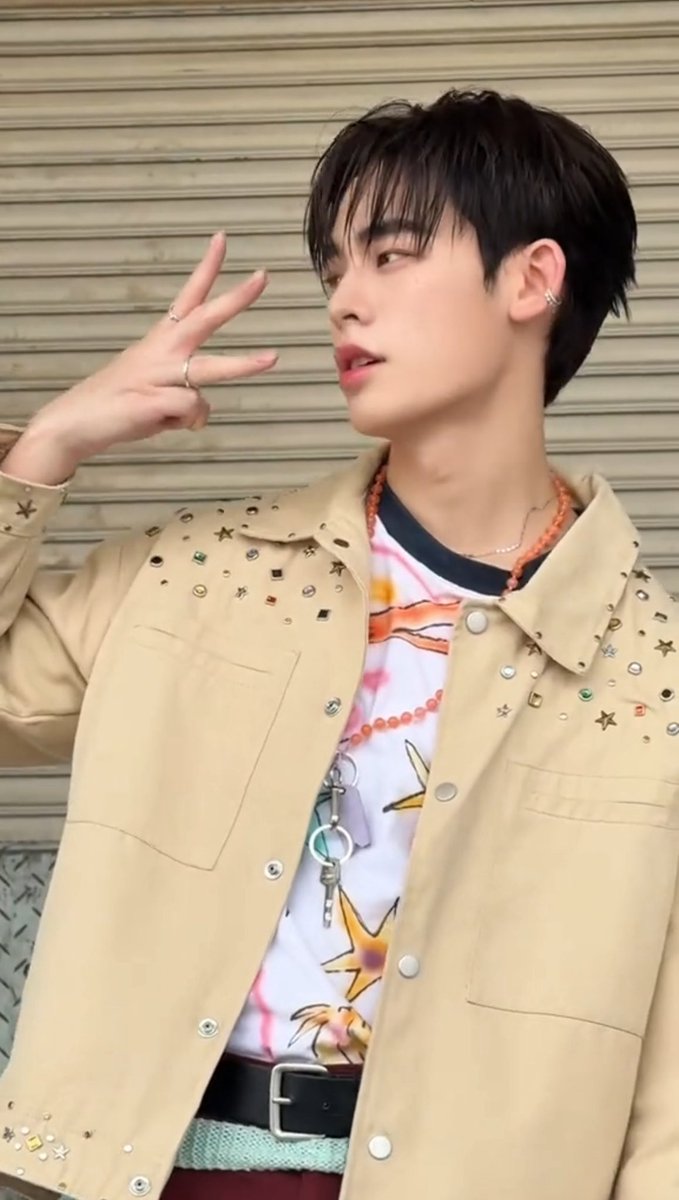 babiemyp_'s tweet image. สุดหล่อมาทำ challenge ละะ หล่อวุ้ยยยย🐻❄️🤍
DEXX 1ST DEBUT
#CLANGCLANGChallenge
#DEXXth
#POR_DEXX
#DMDMUSIC