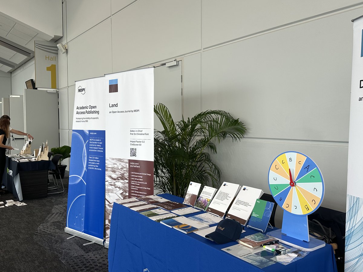 🌏🌿The 11th World Conference of the Ecosystem Services Partnership (ESP) happening now in Darwin, Australia! 🇦🇺

📍 If you are attending the conference, don't forget to stop by our booth located next to Hall 1. 

#ESP2025 #Land #Conference