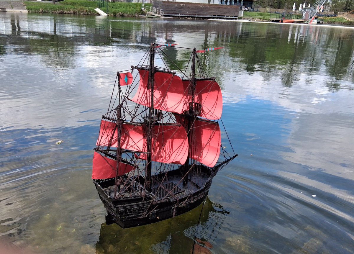 Does anyone remember this legendary ship ? 🏴‍☠️
#SeaOfThieves 
#bemorepirate