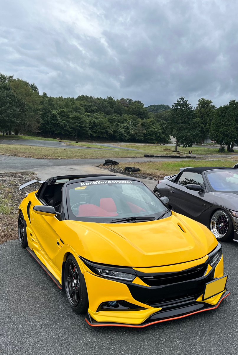 S660KING's tweet image. 第一回エスロクキング👑
アワード車両🏆
走行枠より選ばれた1台です🎉
2025年のエスロクキングは
10月12日に岡山県備北サーキットAコース
で開催します🏎️