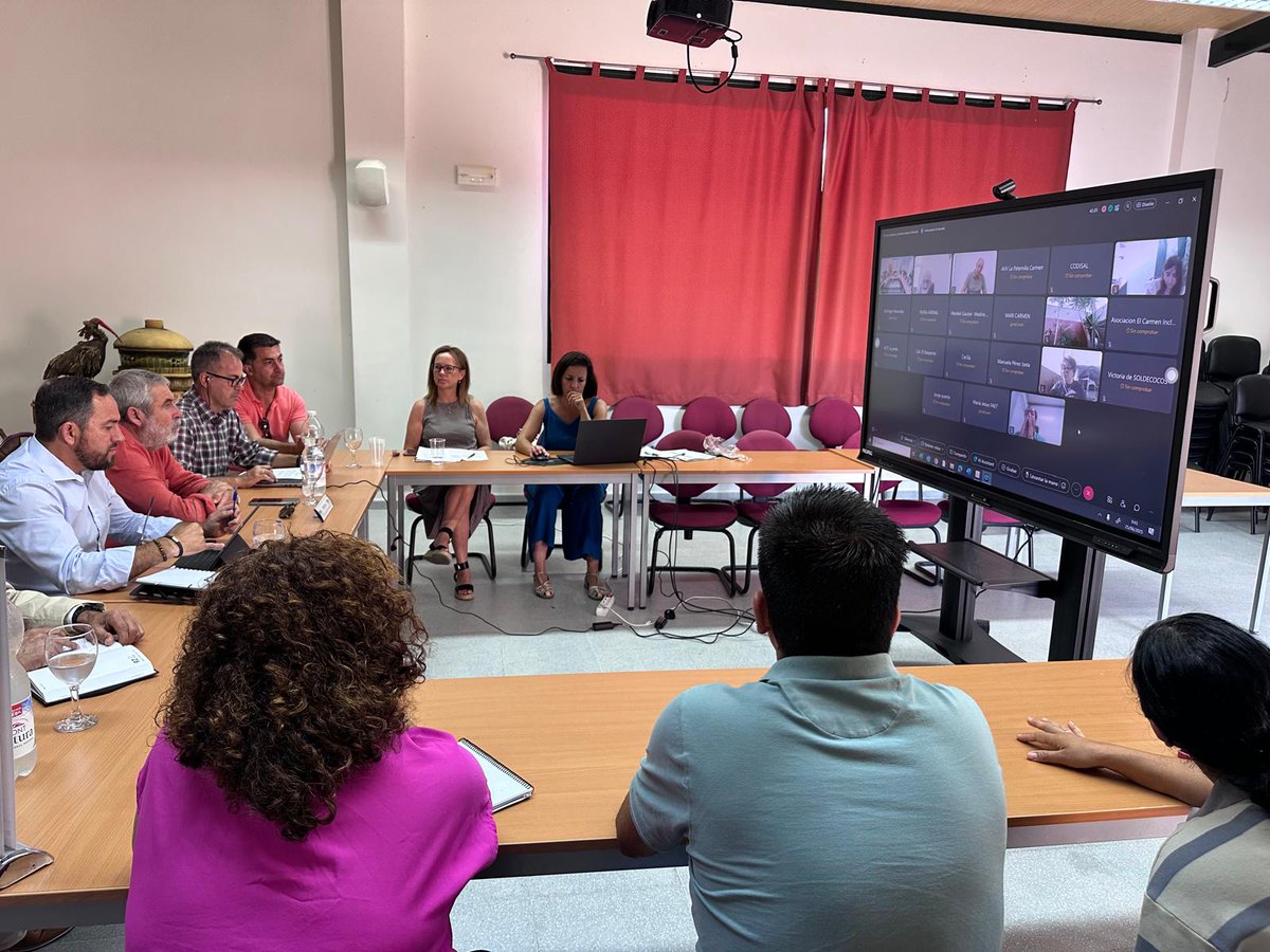 📍 El GDR aprueba las cuentas y la memoria de 2024 ✅

+130 proyectos activos
Nueva estrategia #Leader 23–27 en marcha
Llamamiento a la participación de entidades y empresas del territorio 🤝
¡El desarrollo rural se construye contigo!

acortar.link/3Zn0TI