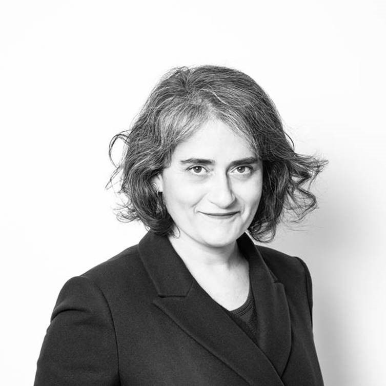 Entreprises et Médias (@em_dircom) on Twitter photo 👋Bienvenue à notre nouveau membre Stéphanie Hussonnois-Bouhayati, Directrice des relations extérieures et de la Communication du <a href="/MuseeLouvre/">Musée du Louvre</a> . 👋Bienvenue à notre nouveau membre Stéphanie Hussonnois-Bouhayati, Directrice des relations extérieures et de la Communication du <a href="/MuseeLouvre/">Musée du Louvre</a> .