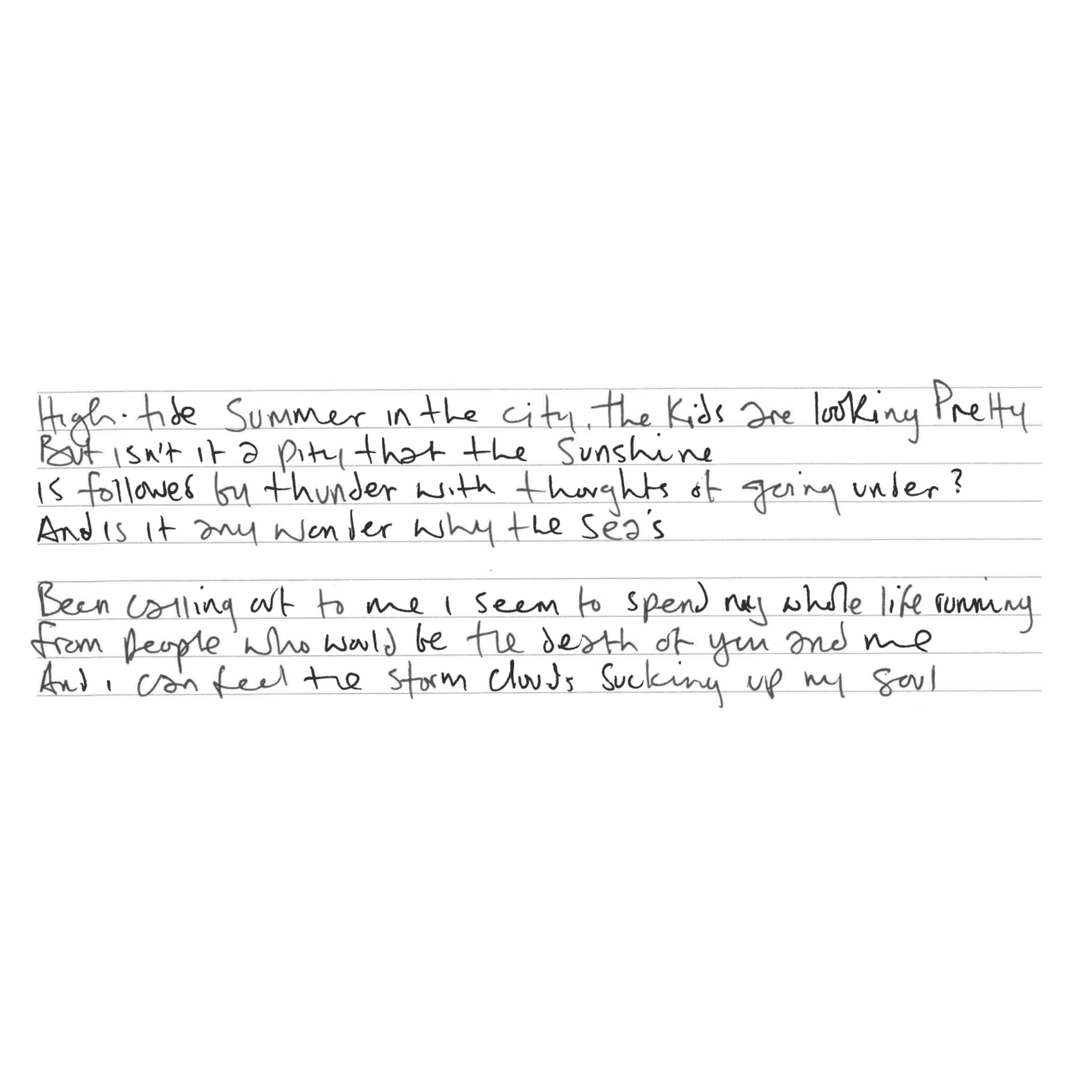 Noel Gallagher tweet media