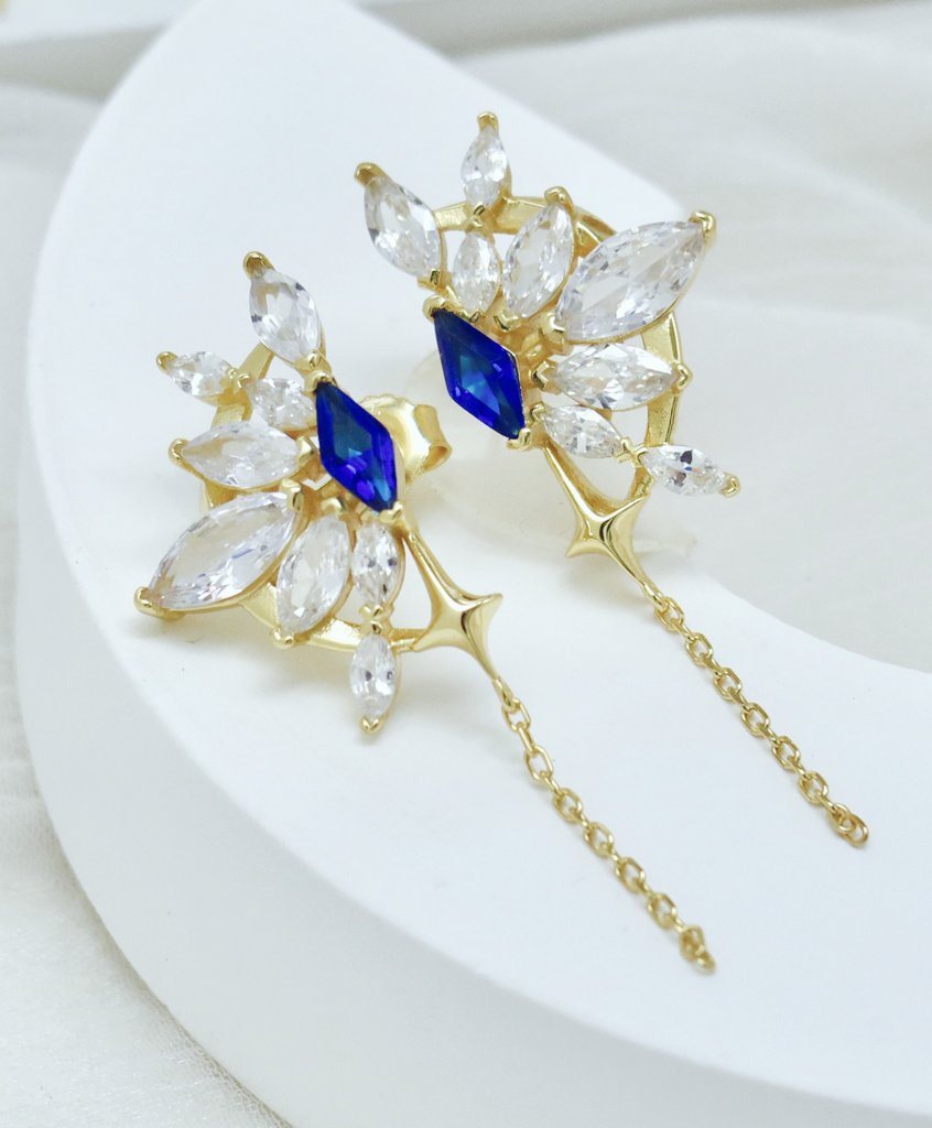 Details 💫

Stellaron Relics: A Honkai Star Rail Jewelry collection 🌠

Last weeks to pre order!