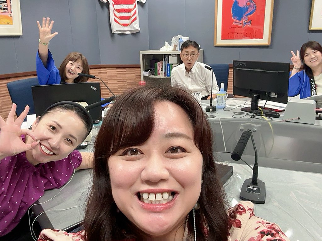 tune1431's tweet image. #MusicTune 今日もありがとうございました！
#ポテチ祭り の担当曜日(笑)！
そして、夜もちょっぴり #zawa ついてしまいました🤣

明日のテーマは #ひとめぼれ。
人、物、色んなひとめぼれ、ありますよね？
明日は #しんちゃん。#相川真一 さんが、お待ちしています☺️