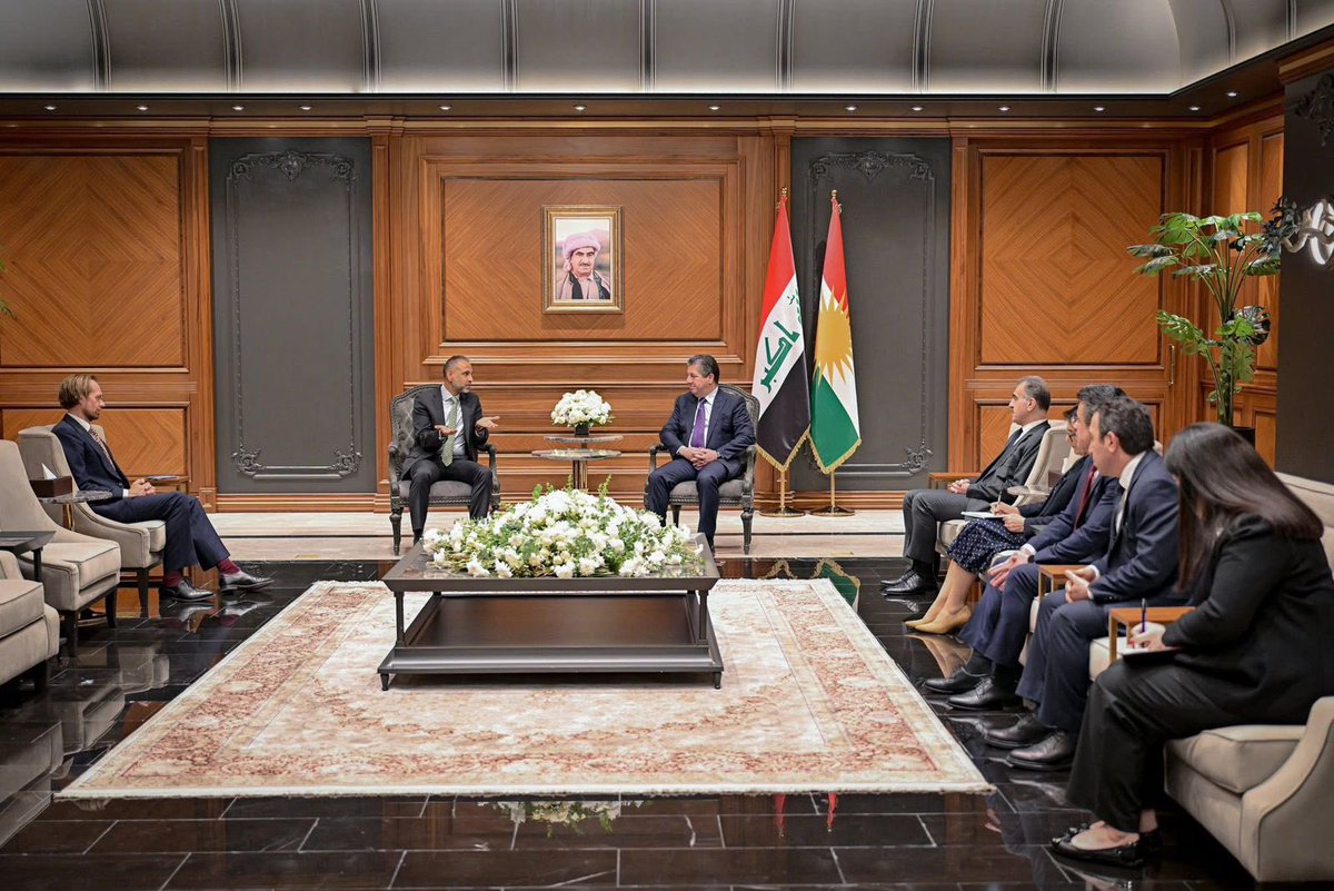 Prime Minister <a href="/masrourbarzani/">Masrour Barzani</a> and British Ambassador Irfan Siddiq discussed current regional developments, Erbil-Baghdad relations and the need to resolve outstanding issues. The importance of the timely formation of the new KRG cabinet was also stressed.