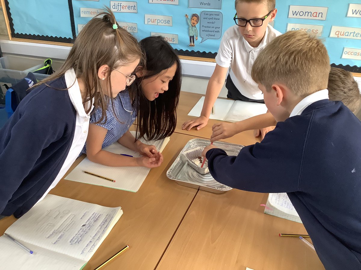 Today Year Four have been investigating what changes take place to a solid when heat is added. Working scientifically they observed changes over time and ensured there was a fair test. They were very tempted to eat the melted chocolate 😋