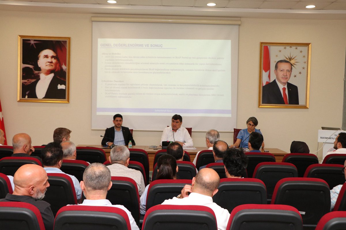 Kaymakamımız Kemal ŞAHİN başkanlığında, Belediye Başkan Yardımcımız Erkan DİNÇ ve İlçe Risk Takip, İzleme Değerlendirme Komisyonu üyelerinin katılımıyla; "İlçe Afet Risk Azaltma Planı (İRAP) İzleme ve Değerlendirme Toplantısı" gerçekleştirildi.