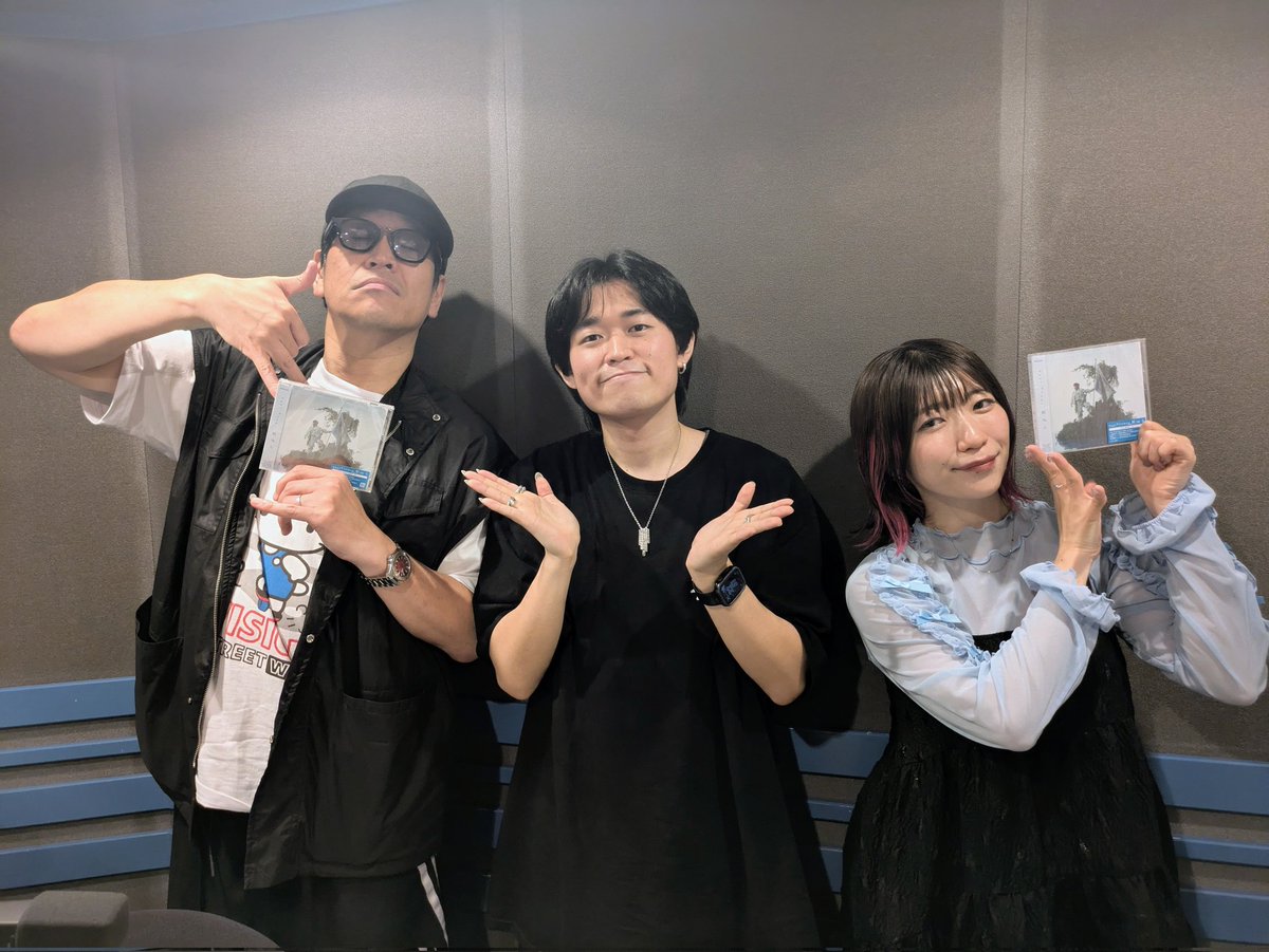 💛6/25(水) #fav795 

🎙️今夜のゲストは…
#TaniYuuki さん（<a href="/yu___09___11/">Tani Yuuki♨️</a>）

ご出演いただきありがとうございました🙌

✅6/18(水)に3rdアルバム『#航海士』リリース！
📲taniyuuki.com

＼📻 お聴き逃した方はコチラ／
radiko.jp/share/?sid=NAC…