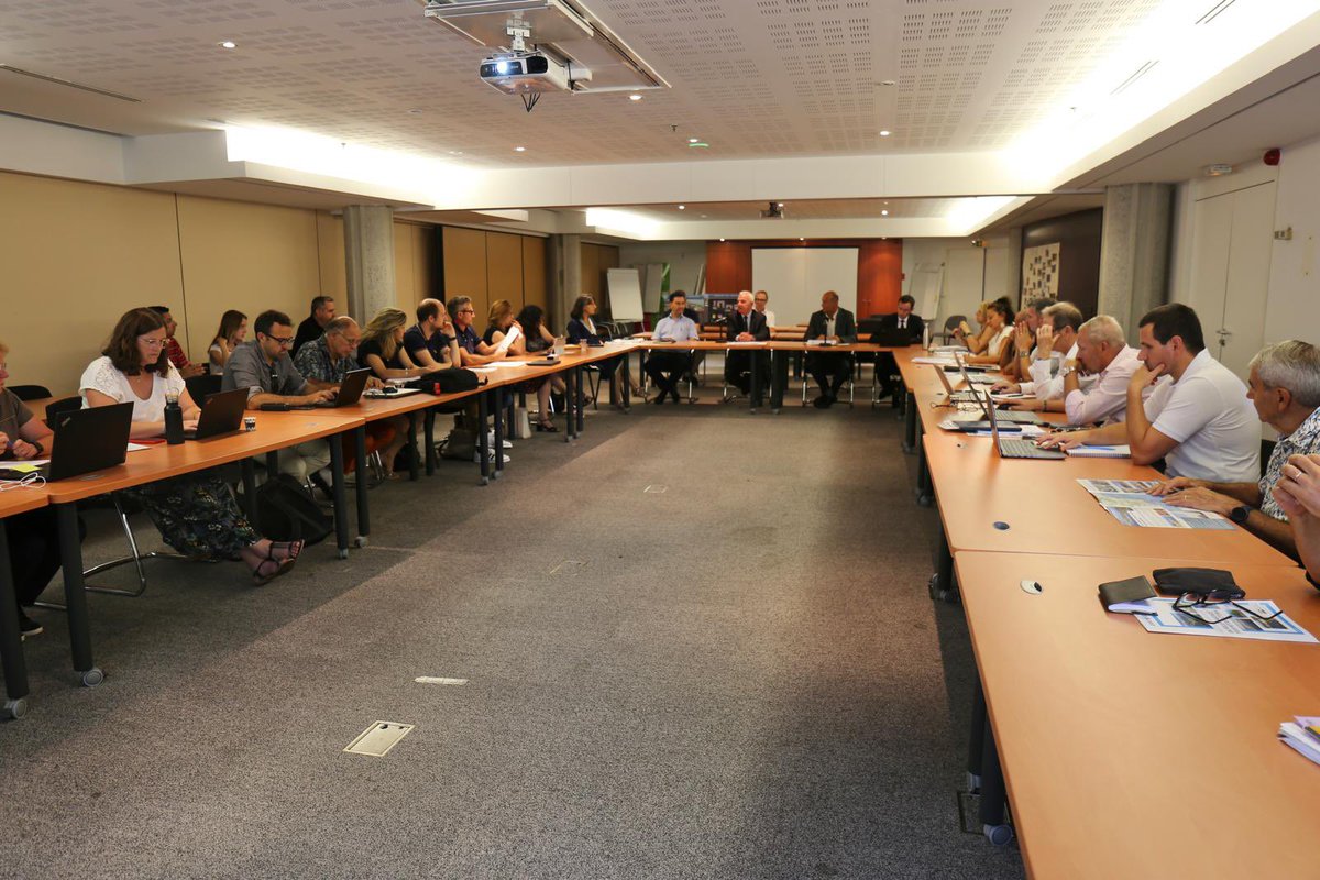 Le littoral de la <a href="/CASAOfficiel/">CASA - Officiel</a> est un atout majeur : cadre de vie, richesse économique, patrimoine naturel. Mais il est aussi fragile, soumis aux effets visibles du changement climatique et à l’évolution d’une mer fermée comme la Méditerranée. Face à ces défis, il est