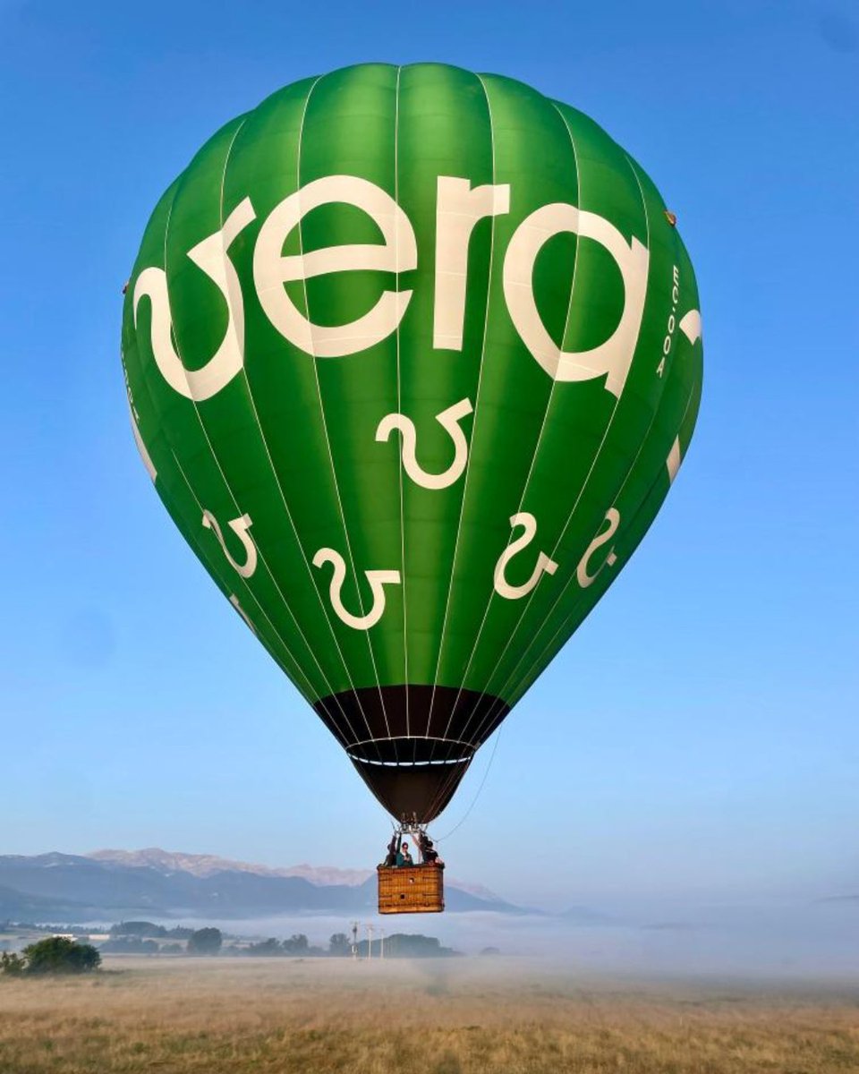 Vera (@somvera_cat) on Twitter photo 🎈Ens enlairem... però amb els peus a terra
Des del territori i per al territori, a Vera connectem cada racó del país per a impulsar la vida de les persones que hi viuen.
Perquè quan el territori avança, alcem el vol tots 💪
📷💚<a href="/vol_aventura/">Volaventura</a>
#Vera #Connexió 🎈Ens enlairem... però amb els peus a terra
Des del territori i per al territori, a Vera connectem cada racó del país per a impulsar la vida de les persones que hi viuen.
Perquè quan el territori avança, alcem el vol tots 💪
📷💚<a href="/vol_aventura/">Volaventura</a>
#Vera #Connexió