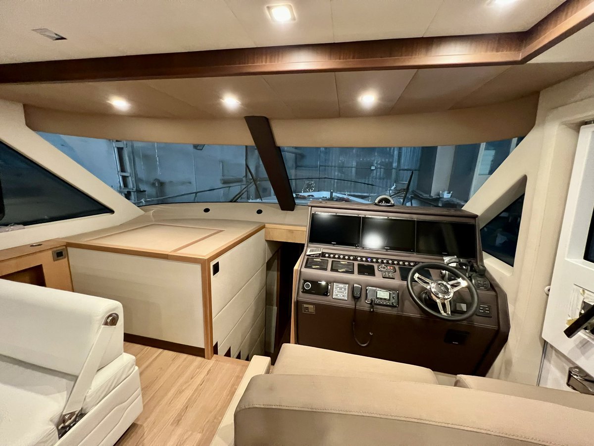 CasterasY's tweet photo. Experience the ultimate in luxury and performance aboard this stunning 65’ Express Coupe by Casteras Altima Yachts.h. +39 371 412 3992 WhatsApp +39 3714123992 E-mail: casterasyachts@gmail.com
#casterasyachts #casterasyachtsstyle #casterasyacht #altimayachts #65expresscoupé https://t.co/5Bo9YlW6cY