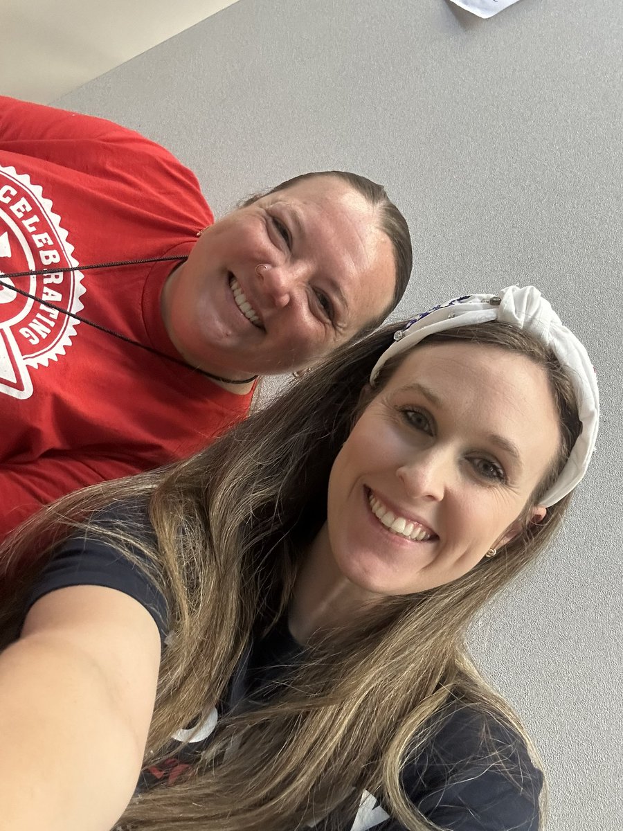 Claytons3rdKISD's tweet image. 4th of July Parade Part 2 🎆 🎇 

#KatyISD
#NEKSAT25
@J_Duddington @J_Liu321