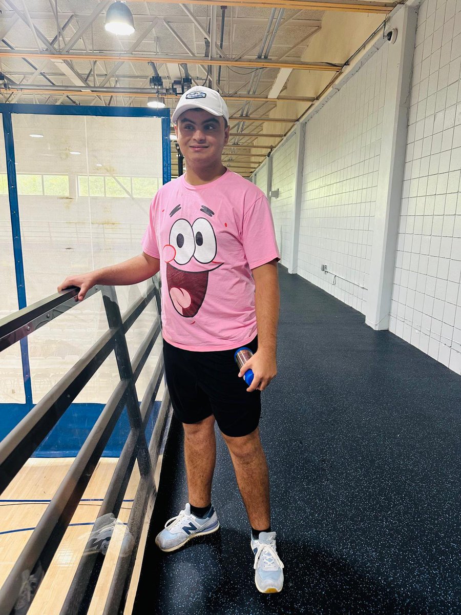 Victory_School1's tweet photo. Cody poses after recess. 🌟

#AutismTVC2025 #AutismCommunity #TheVictoryCenter #ABAtherapy #FloridaSchools https://t.co/Iw8W7nRQpG