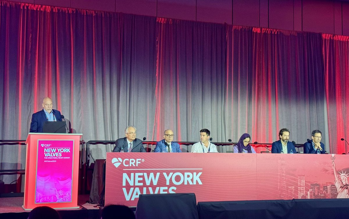 crfheart's tweet photo. The energy is high and #NYValves2025 is in full swing! 🙌 All theaters are buzzing with world-class education, live cases, and groundbreaking science. https://t.co/RTyFWsZjO3