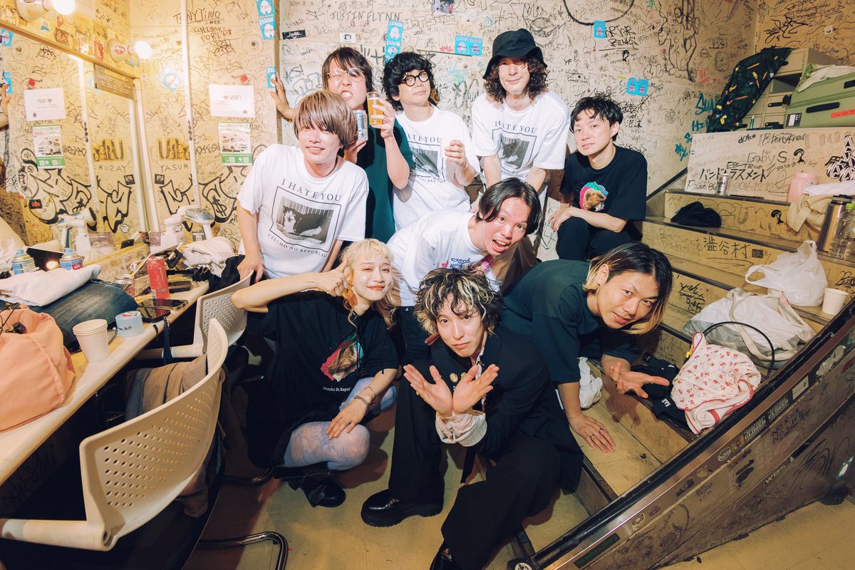 cnr_official's tweet photo. 🌈Thank You!!🌈 
6月25日(水) eggman《YANO NIGHT!!!》 

プレイリスト👉 https://t.co/WqlwAwDt2u

ハッピーの向こう側でまたお会いしましょう🌈

#cinemastaff
#CzechoNoRepublic 

photo by @soootaroVSHB https://t.co/59xnsJ8pWH