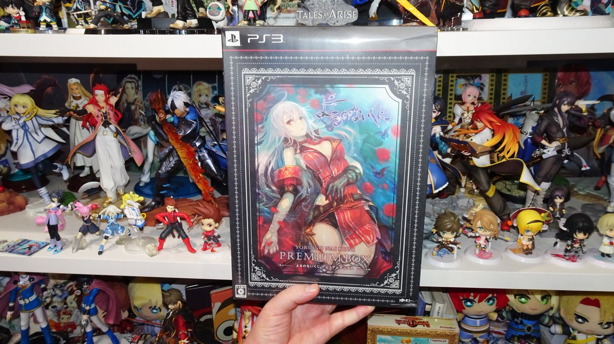 TwinRebirth's tweet photo. Recibido esta mañana el regalo de parte de nuestra amiga que vive en Japón, por mi santo de hace unos días. Es la edición coleccionista japonesa del #JRPG #NightsOfAzure. #PS3 https://t.co/GgmIVfQIof