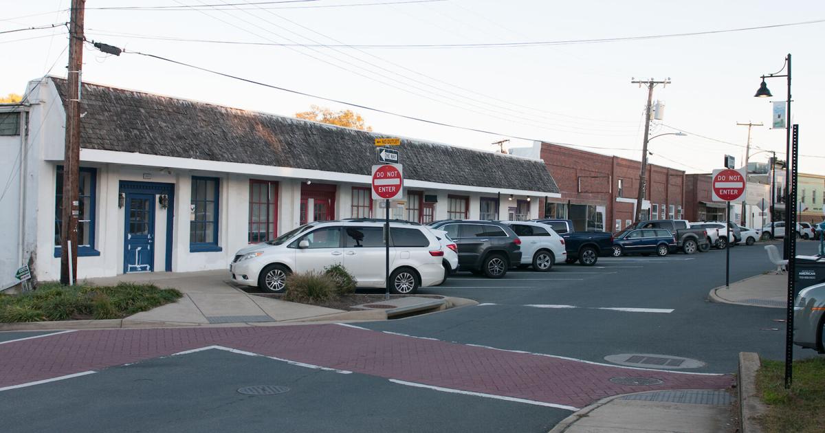 Purcellville Council Withdraws Support from Main Street Program dlvr.it/TLYMCV #loudoun