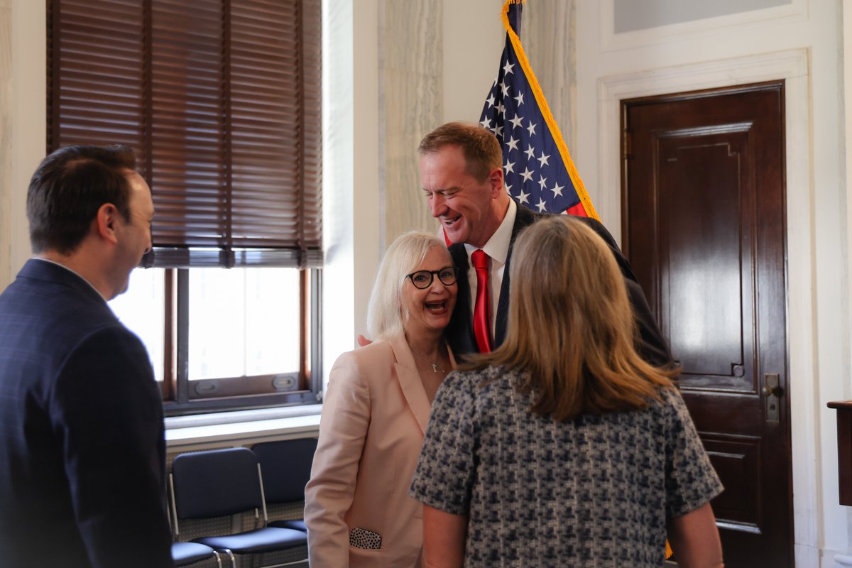 Coffee with Missourians is the best way to start the day!