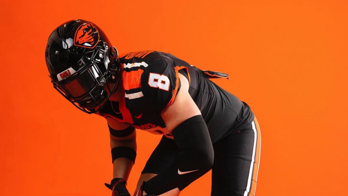 Oregon State’s 2026 🏈 class so far:

3⭐️ QB Deagan Rose
3⭐️ WR Cynai Thomas 
3⭐️ WR Malcolm Watkins
3⭐️ LB Lance McGee
3⭐️ CB Donovan Dunmore
3⭐️ LB Jeremiah Brown
3⭐️ CB Kai Wheaton
3⭐️ EDGE Adel Dorr
3⭐️ RB Braylon Toliver