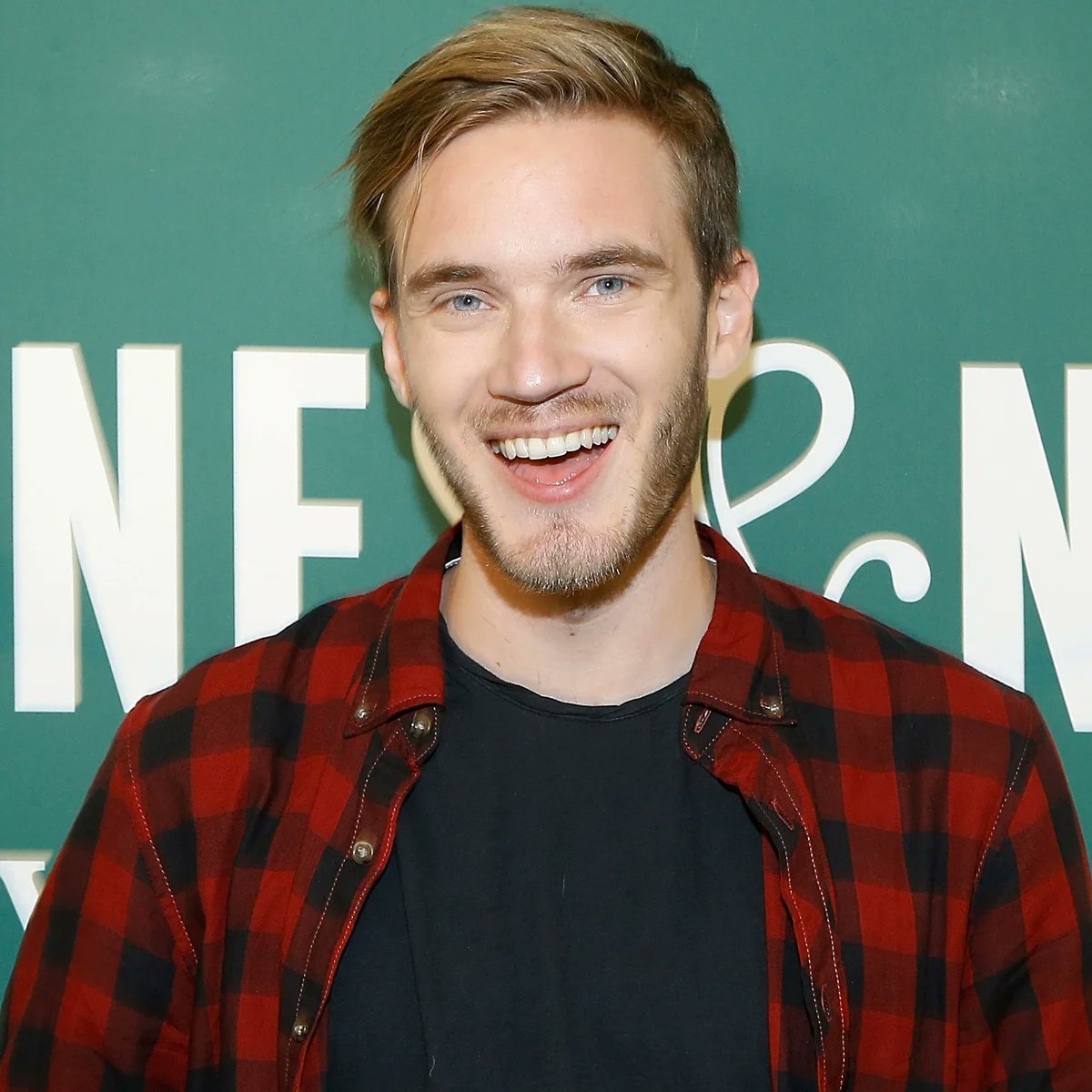 PewDiePie, 12 yılın ardından artık YouTube'un en çok aboneye sahip 10 kanalı arasında yer almıyor.