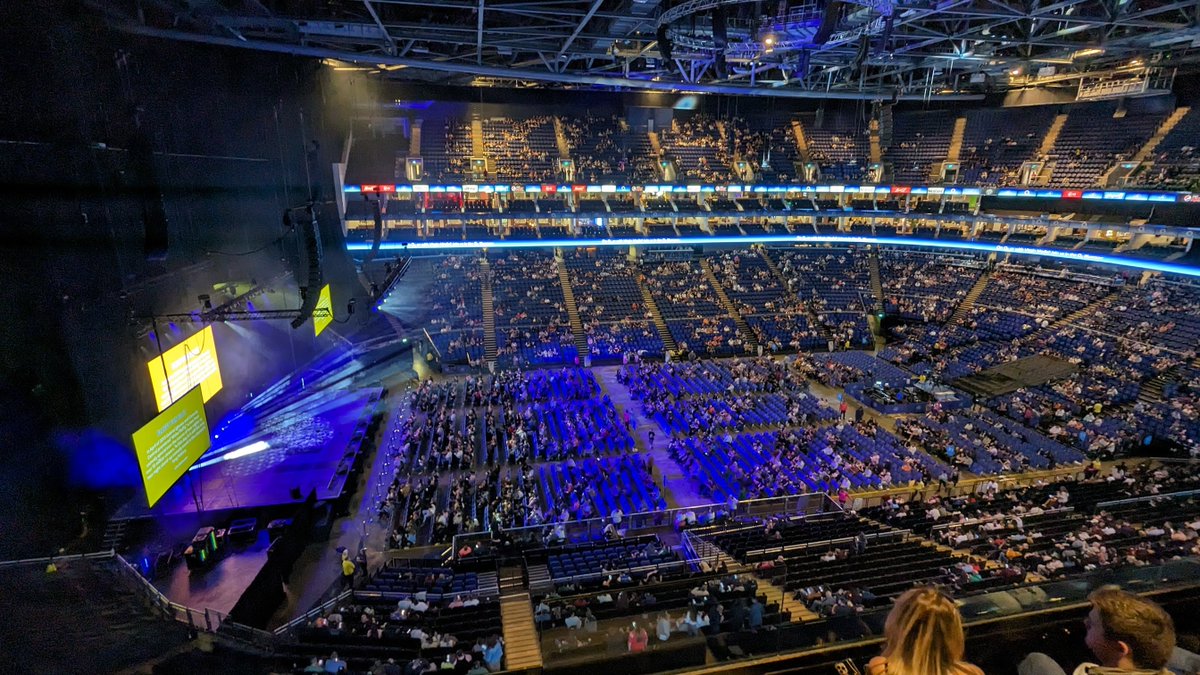 Forbidden Door in London update, 11.8k crossed

Last update, they were at 11.9k but some seats came back to the map. Second time this has happened with this map, first time was after the first count

bsky.app/profile/aewtic…