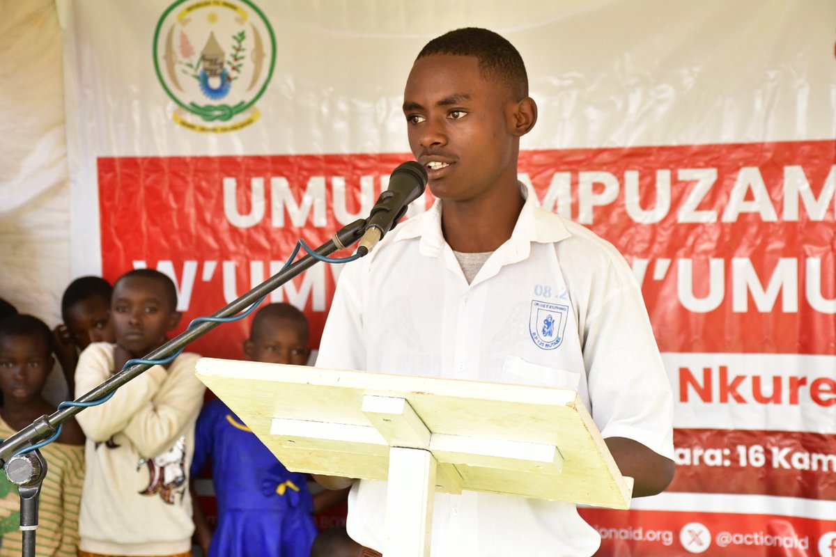 Gisagara District (@gisagaradistr) on Twitter photo Mu Karere twizihije umunsi mukuru mpuzamahanga w'Umwana w'umunyafurika ku nsanganyamatsiko igira iti: "Ndera neza, nkure nemye".
Umwana uhagarariye abandi yasabye ababyeyi kwita ku bana bakiri bato kugira ngo bazashoborere kwigirira umumaro n'igihugu muri rusange.
<a href="/Rwanda_Child/">National Child Development Agency | Rwanda</a> Mu Karere twizihije umunsi mukuru mpuzamahanga w'Umwana w'umunyafurika ku nsanganyamatsiko igira iti: "Ndera neza, nkure nemye".
Umwana uhagarariye abandi yasabye ababyeyi kwita ku bana bakiri bato kugira ngo bazashoborere kwigirira umumaro n'igihugu muri rusange.
<a href="/Rwanda_Child/">National Child Development Agency | Rwanda</a>