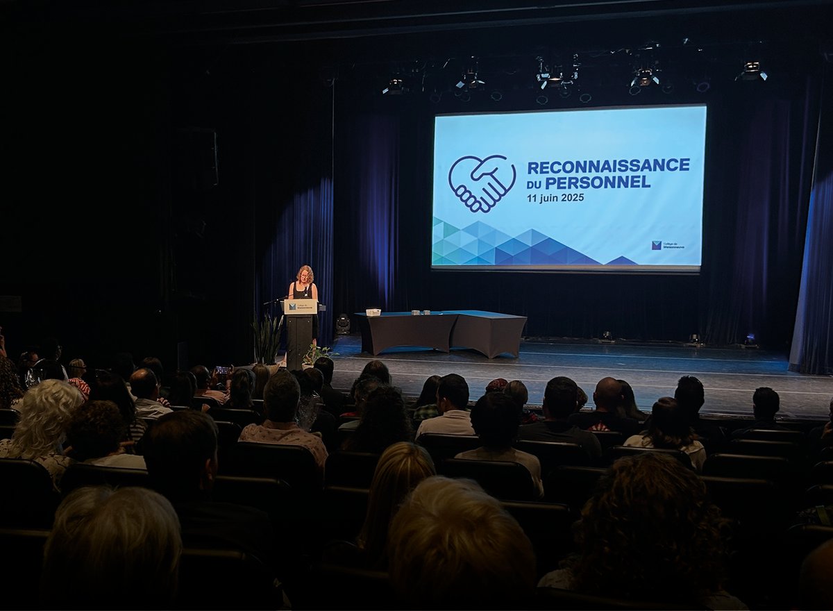 💙 Bravo et merci à celles et ceux qui ont pris leur retraite en 2024, ou qui ont atteint 5, 10, 15, 20, 25 ou 30 ans de service! #cegepmaisonneuve