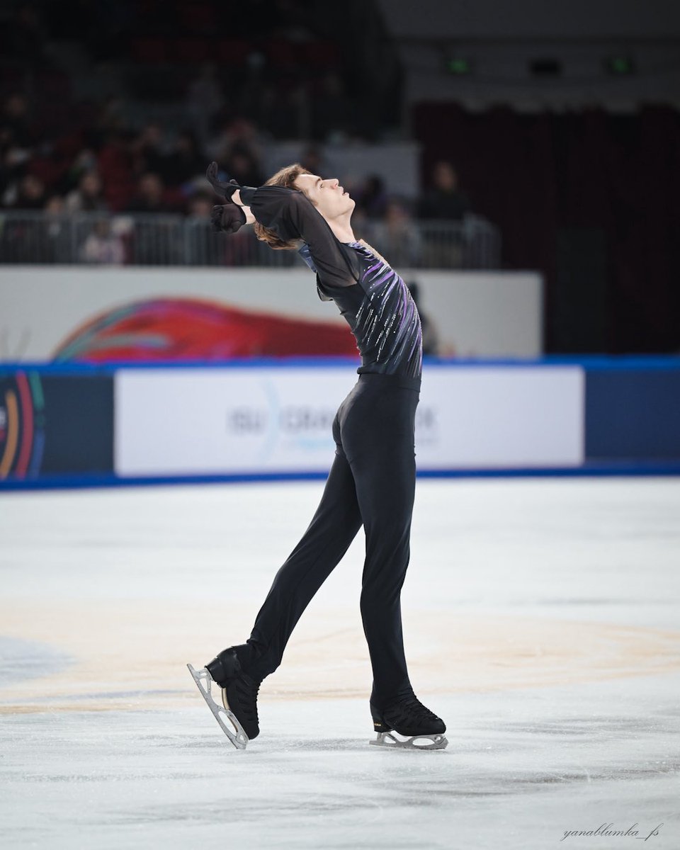 yanablumka's tweet photo. Happy birthday to Misha ✨
#MikhailShaidorov
#GPCoC https://t.co/egLZgCaiX8