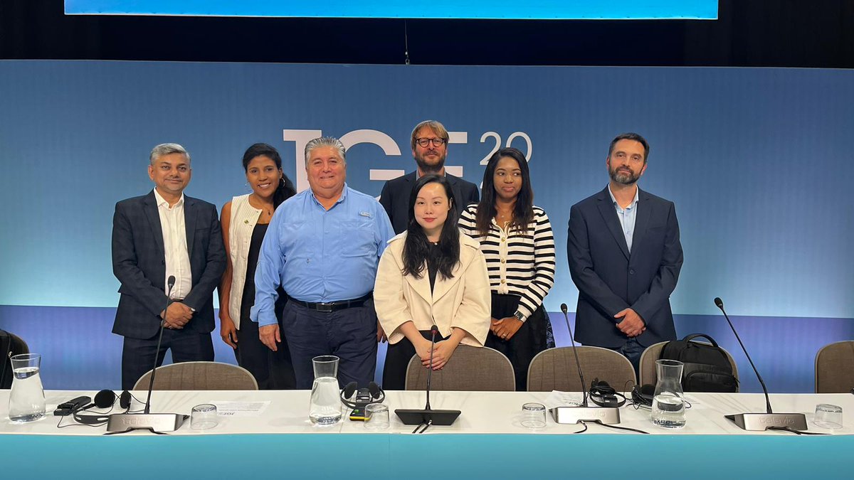 Lia P. Hernández Pérez 📲 (@liabogadigital) on Twitter photo Un placer compartir en la sesión 'Gestionando las ciberamenazas globales mediante prácticas locales' con colegas de Europa, África y Asia en el #IGF2025 <a href="/intgovforum/">IGF - Internet Governance Forum</a>
igf2025.sched.com/event/2481W/na… Un placer compartir en la sesión 'Gestionando las ciberamenazas globales mediante prácticas locales' con colegas de Europa, África y Asia en el #IGF2025 <a href="/intgovforum/">IGF - Internet Governance Forum</a>
igf2025.sched.com/event/2481W/na…