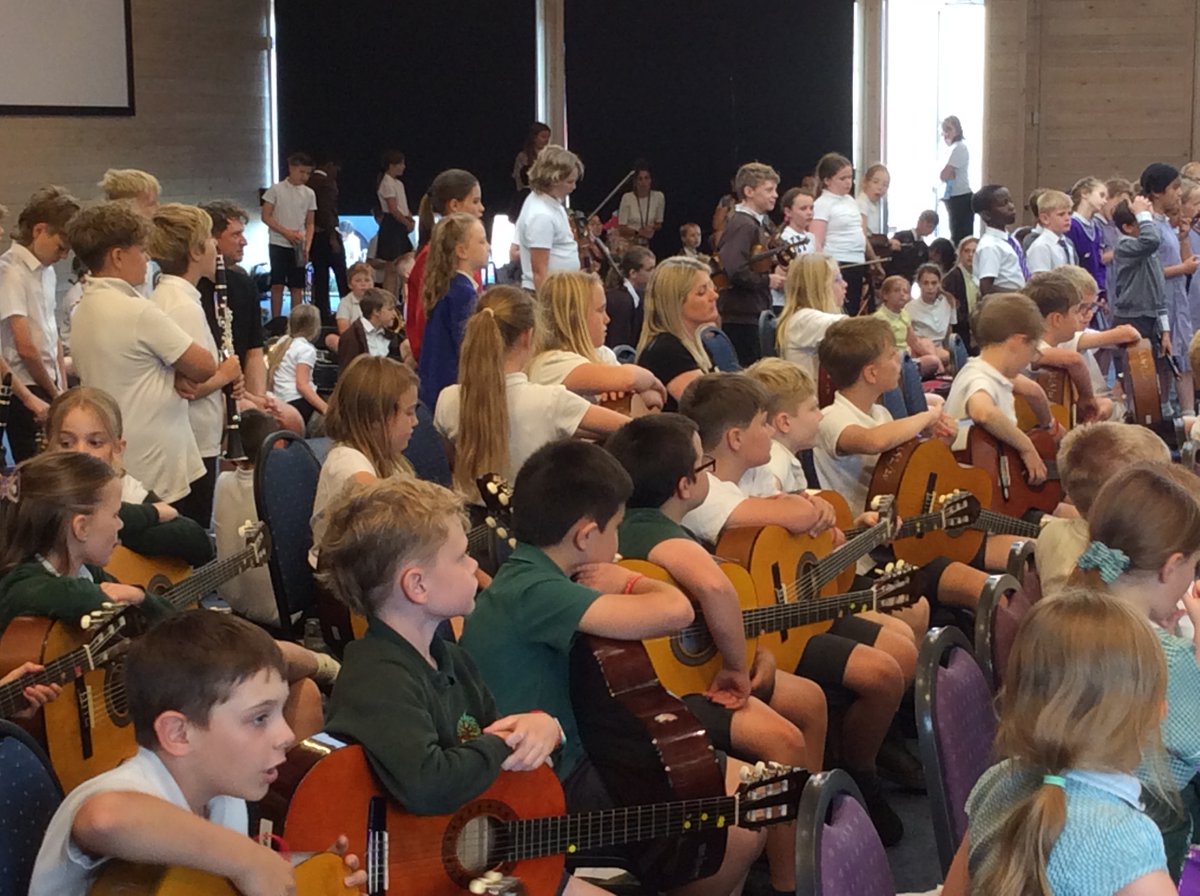 Year 5 had a wonderful day at the Ensemble Music Festival at Trinity Park. They performed as part of an orchestra of over 300 children. They were all incredible singing and playing alongside other schools. Thank you to everyone who came to watch and Suffolk County Music Service.
