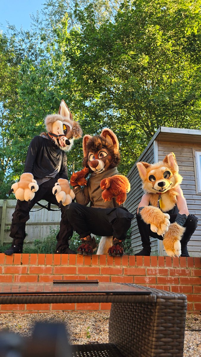 CerriFox's tweet image. Dripping with edge~ ⛓️

@Atatatlas 
@ctahrpoe