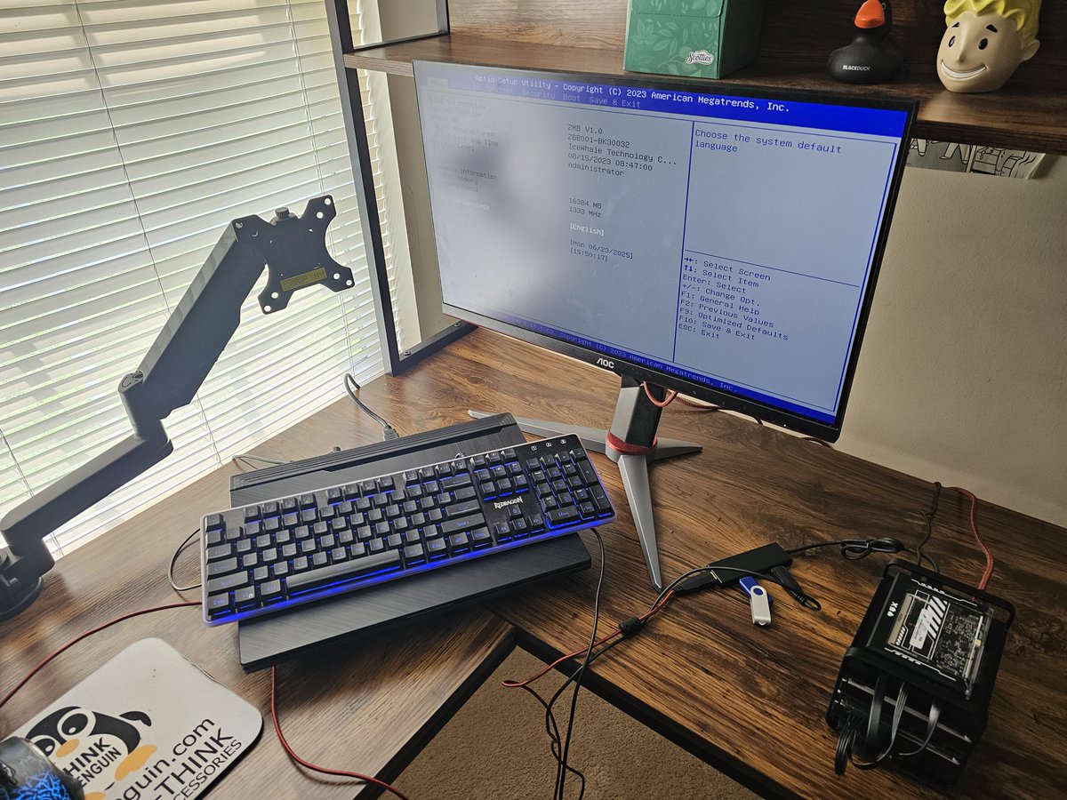 terrorpup's tweet image. As a poor content creator. I will never have enough money to own a #ZimaCube. I don&apos;t have enough subscribers either to do a video. When @ZimaSpace had the #ZimaBlade on sale in May. I jumped at the chance. Now, I finally can play with #ZimaOS.