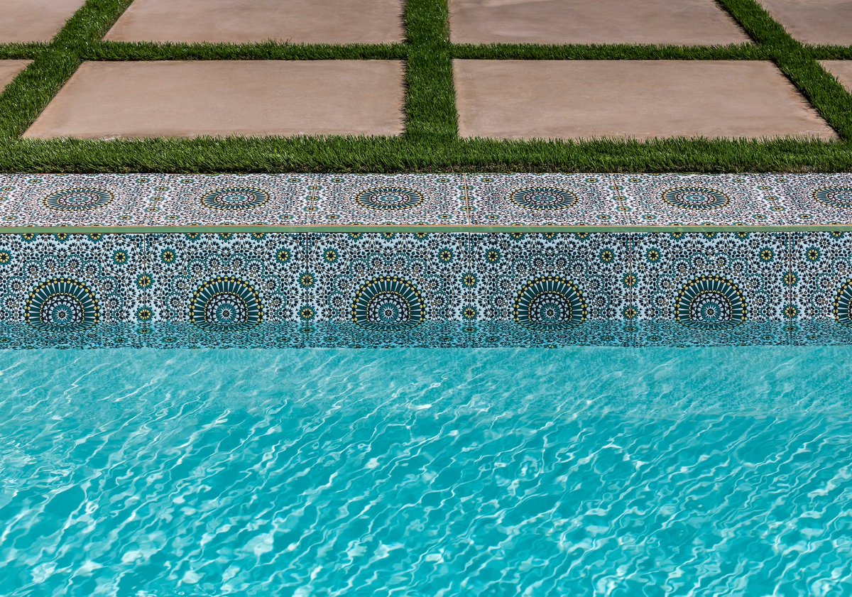 ARTObrick's tweet image. Stay cool peeps!
#heatwave #poolsidevibes