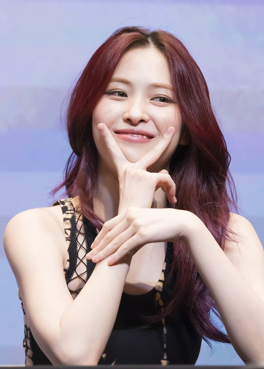 ITZY_PAN's tweet photo. 250622
#있지 #ITZY #류진 #RYUJIN https://t.co/9YY3OP1QtE