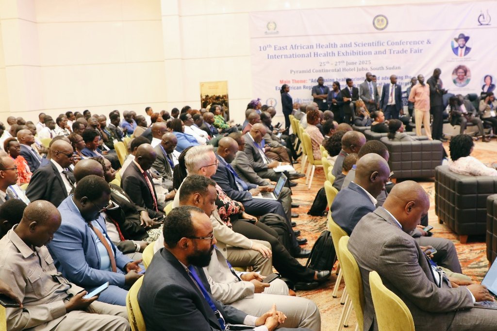 karamagih's tweet image. Congratulations to #SouthSudan for hosting the 10th #EAHSC, which kicked off today in Juba.
I'm grateful to have been a part of this landmark event and given the opportunity to reiterate @WHO's commitment to advancing the regional #health agenda.
Together, we’re shaping a…