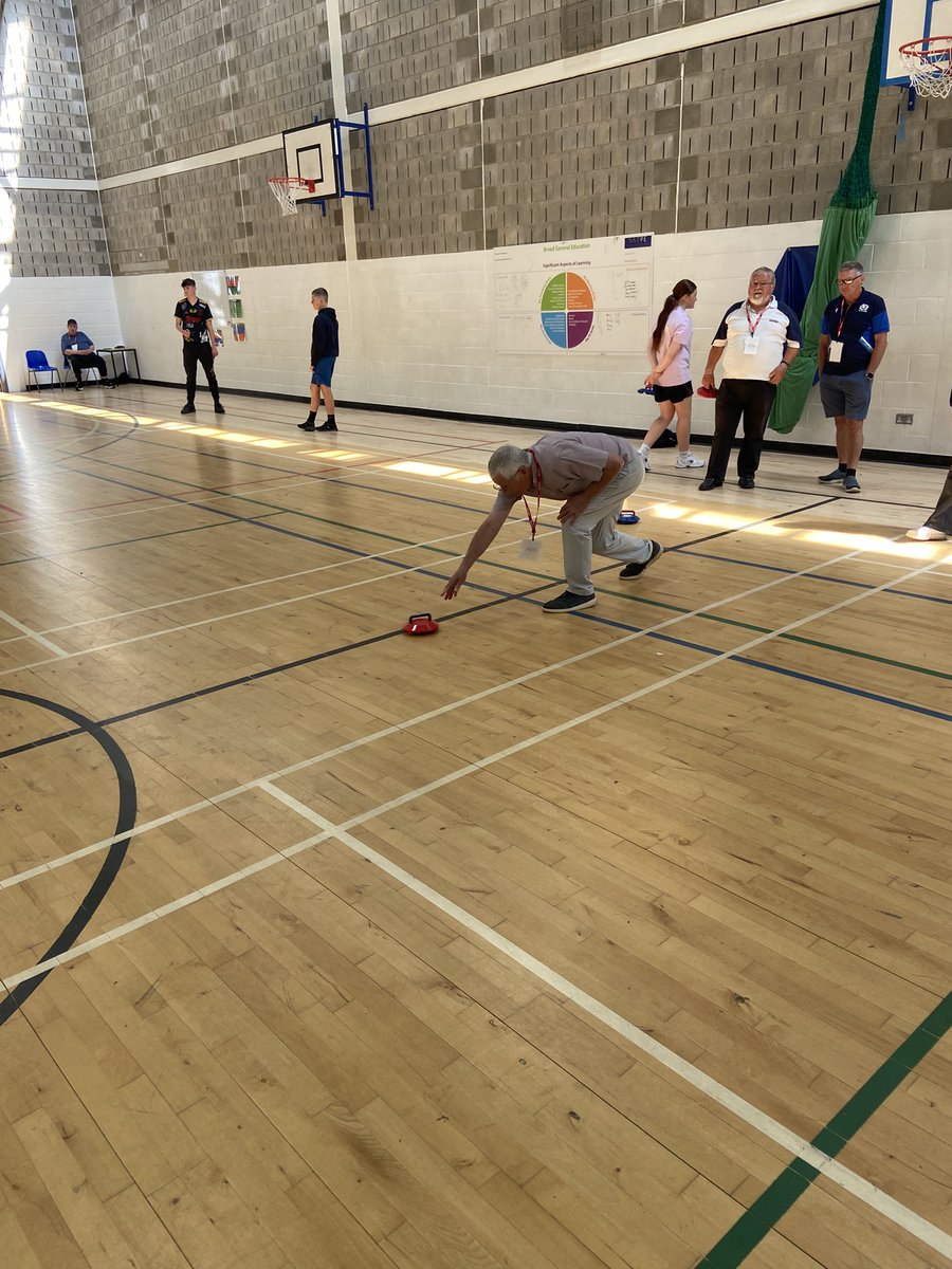 dgs_sport's tweet image. Amazing to have some of Dunbar Sporting Memories group up @dunbar_grammar today. Our Future Leaders put on  some Basketball, Curling &amp;amp; Golf followed by a Quiz with teas and coffees!
@SportsMemNet 
@ActiveEL 
@sportscotland 
#intergeneration